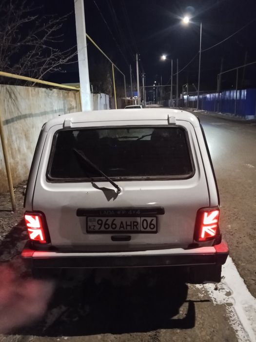 Продам ниву 4/4 полным приводом