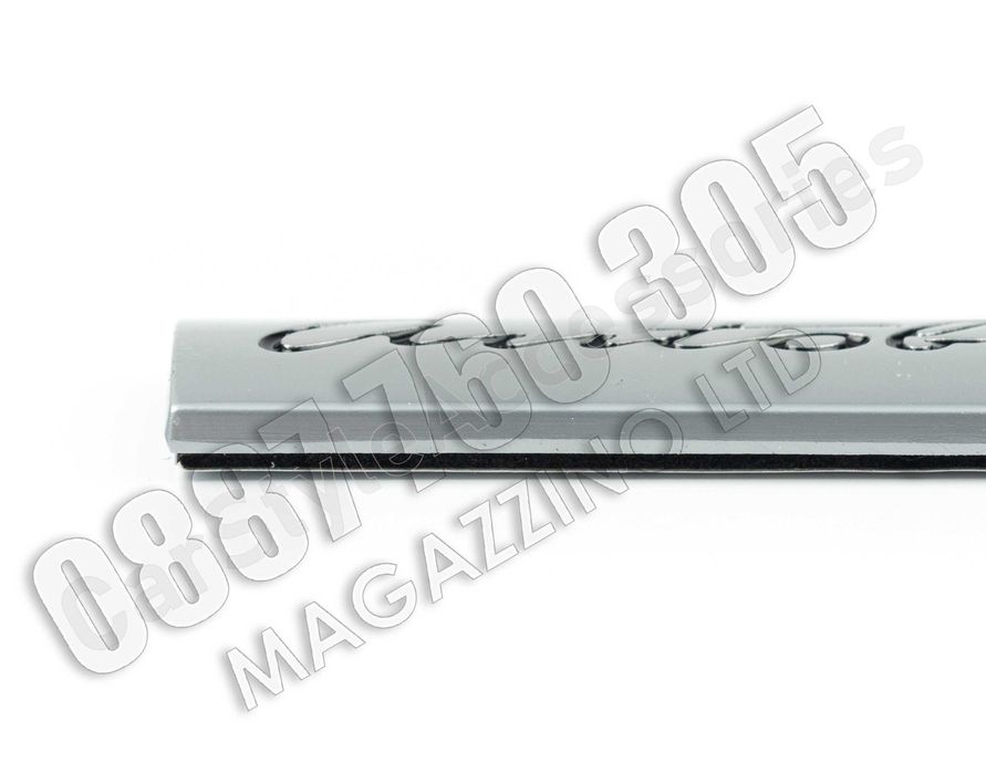 Land Rover Range Rover Autobiography Метална Емблема за Калник