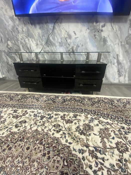 Тумба телевизионная