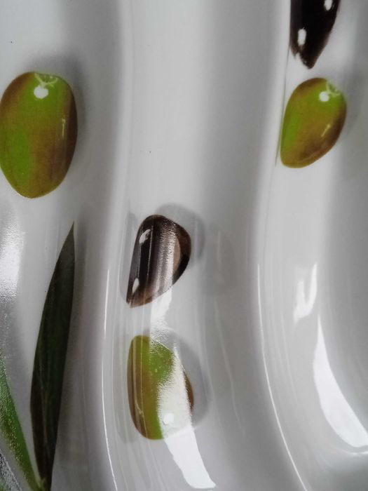 Чиния порцелан за маслини 14 см * 18 см