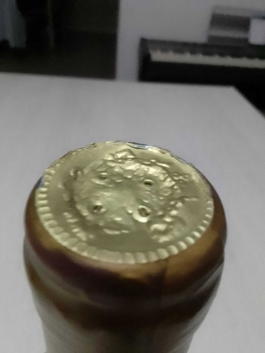 Vinuri vechi vin Muscatel