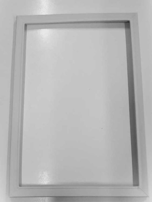 Резинка на двери холодильника