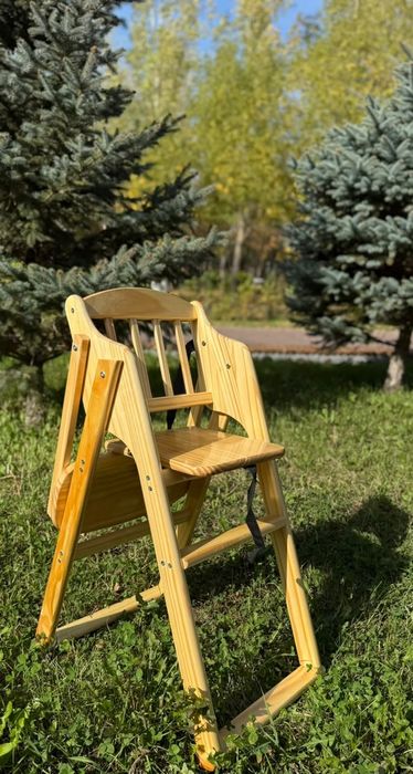 Продам стульчик для кормления