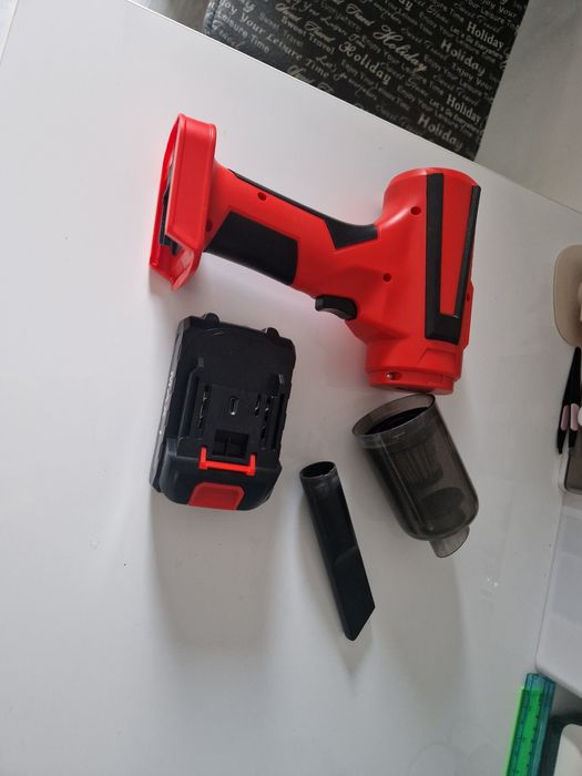 Aspirator auto  cu acumulator 2in 1 cu 3 trepte de aspirare