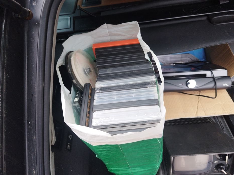 Electronice de vânzare