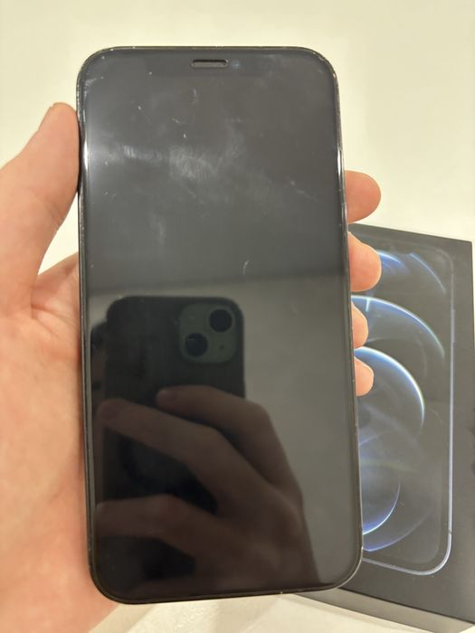 iPhone 12 Pro 128GB в хорошем состояний