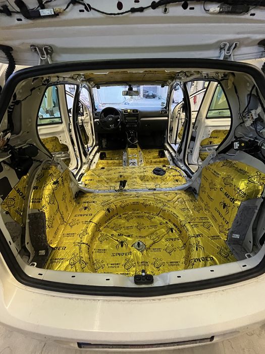 Vw Golf 6 1.4 tsi 122cp Highline Insonorizat Ambreiaj nou Xenon