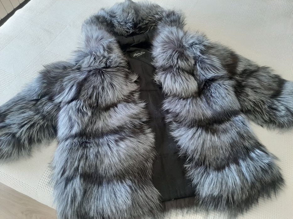 Продам шубу, мех чернобурка
