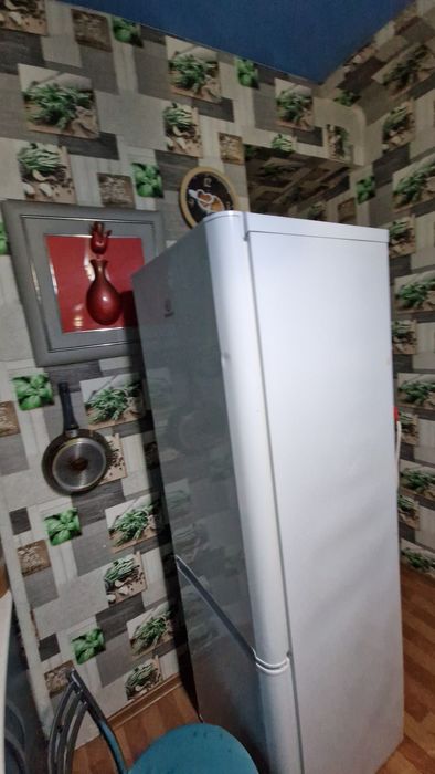 Продаётся холодильник indesid