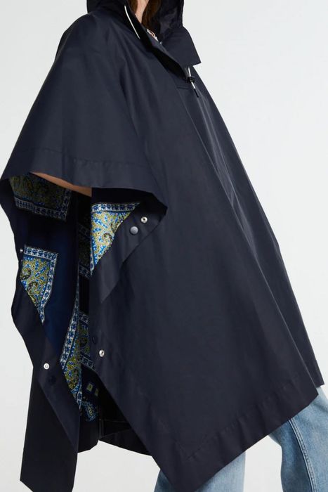 Pelerină impermeabilă cu glugă, Claudie Pierlot