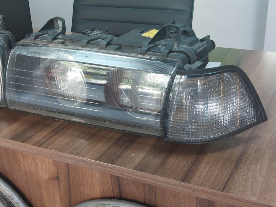 Оригинални фарове BOSCH за BMW E36