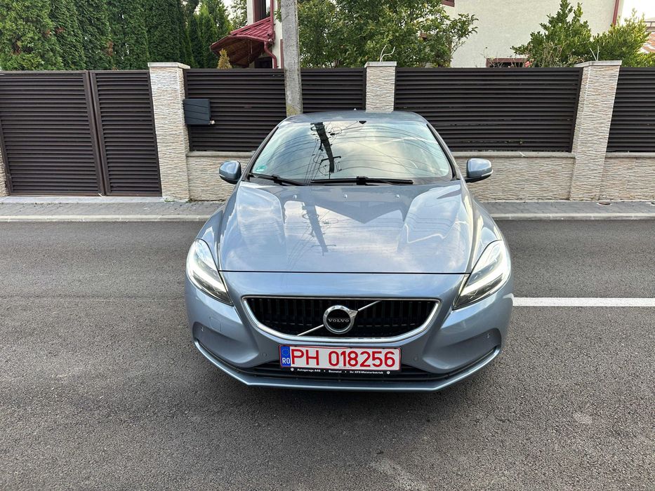Volvo V40 - 2.0 diesel - 11/2017 - facelift