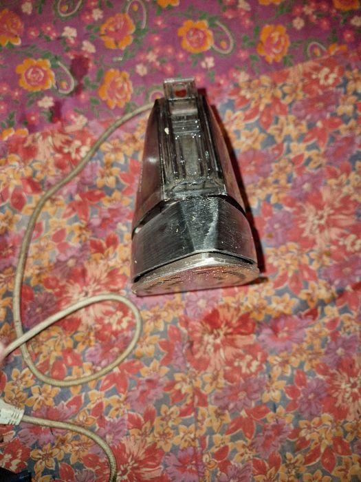 Утюг рабочи в хорошем состояни