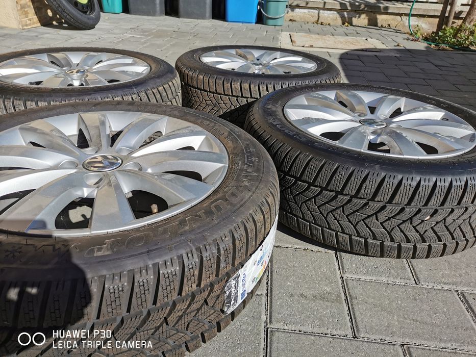 4 Jante aliaj VW cu anvelope DUNULOP 450 lei /buc