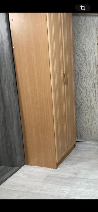 Прихожая(шкаф,трюмо с зеркалом)