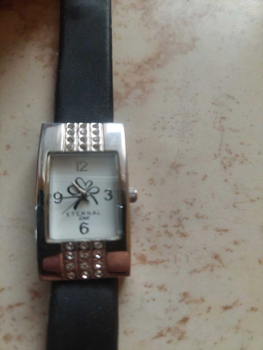 Часовници QиQ,westair,rolex, Calvin Klein