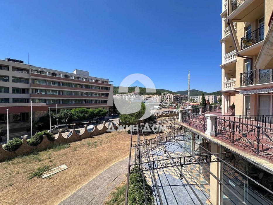 Продава се Двустаен апартамент в к.к. Елените - 55 кв.м за 910 €/кв.м - Снимка #7