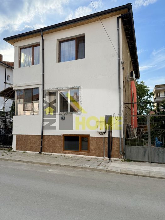 Продава се Къща в Асеновград - 141 кв.м за 1419 €/кв.м - Снимка #1