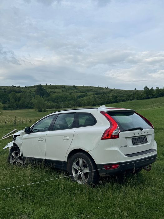 VOLVO XC60 2009 — imagine 3
