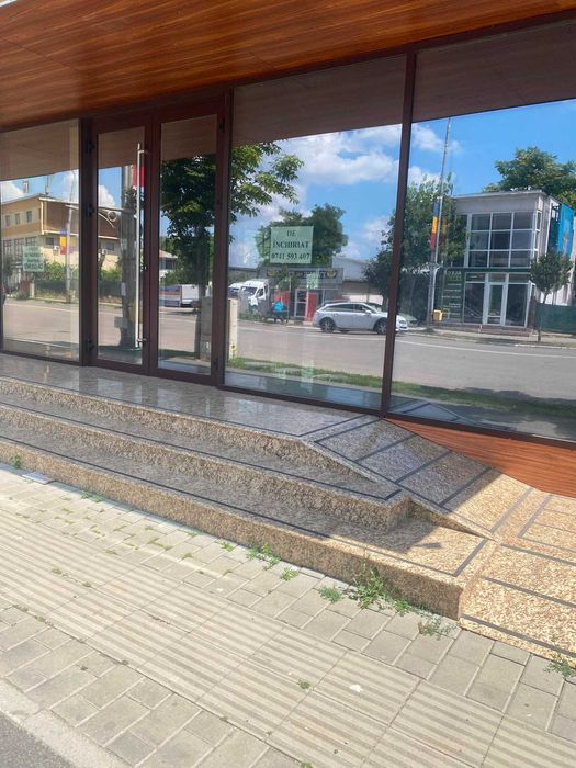 Spatiu Comercial impecabil, Barlad