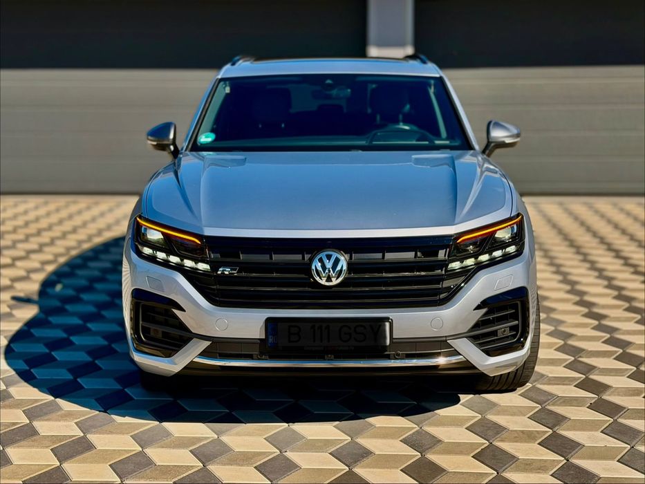 Volkswagen Touareg Touareg III One Million Edition, R-Line, HUD, Pano, Masaj, TVA deduct