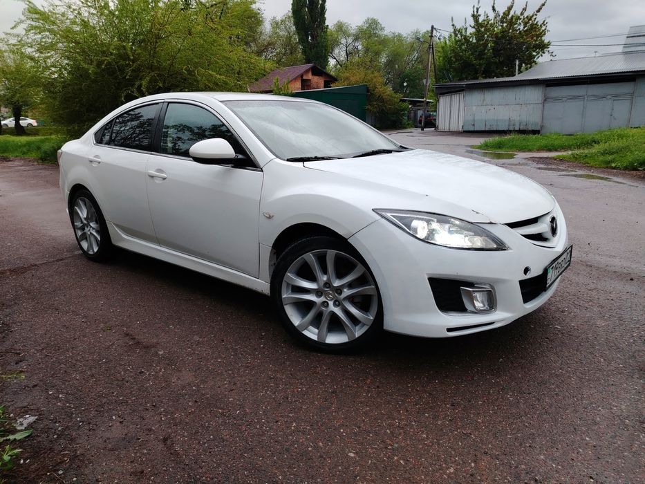 Продам mazda 6 2010 года