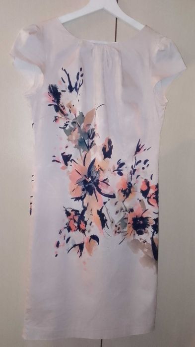 Стилна дамска рокля