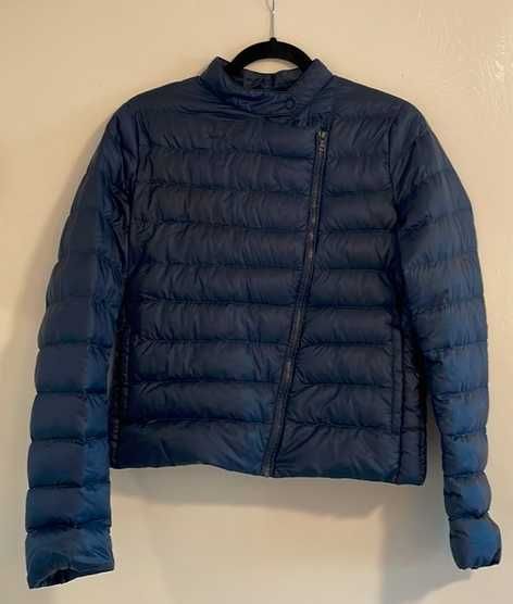 байкерская куртка пуховик косуха ветровка от Uniqlo размер S