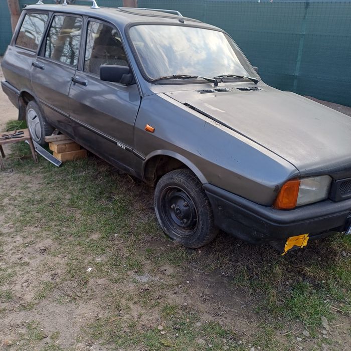 Dacia 1310 an 1998 break si remorca de SM