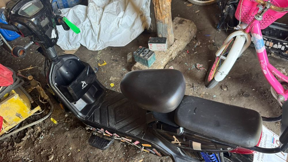 Скутер. Amanat X5