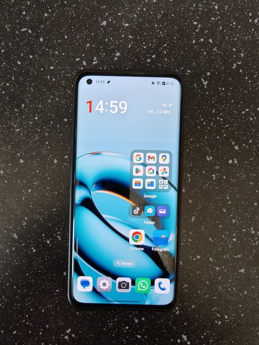 Telefon OnePlus 11 5G • RAM 16 +12 GB • Stocare 256 GB