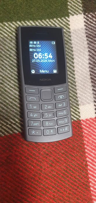 Vand 2 telefoane Nokia sigilate.