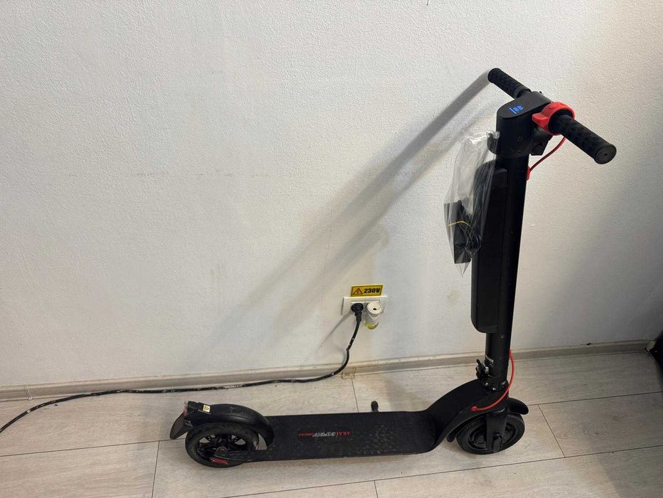 Trotineta electrica Akai Infiny Urban