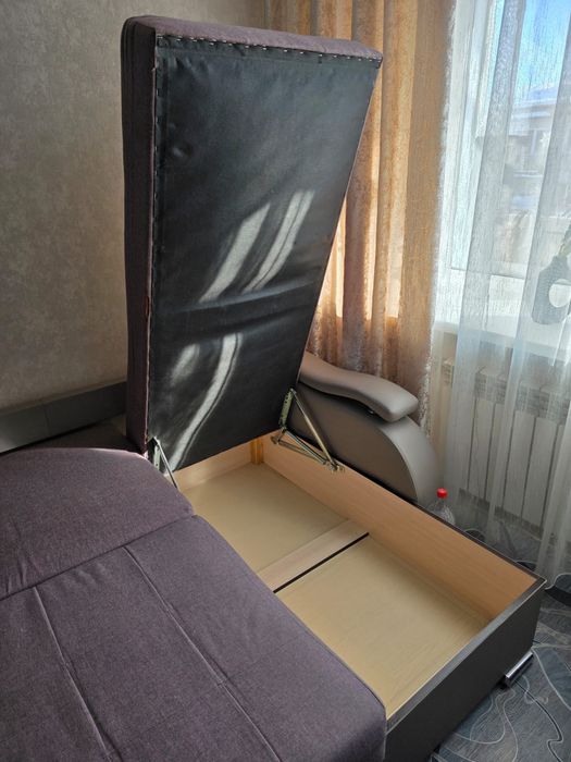 Срочно продам диван и к нему кресло кровать Торг