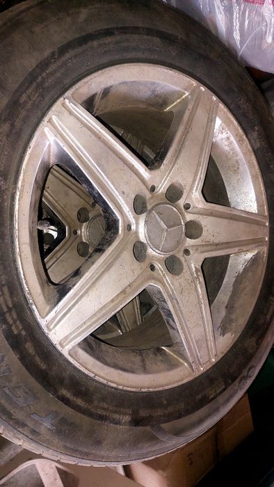 Продам диски с резиной