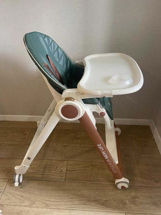 Продам складной детский стул .