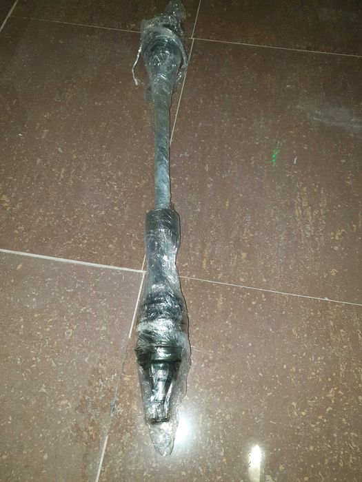 Предна Дясна Полуоска Дайхацу Сирион 1.3 67kW 91к.с.