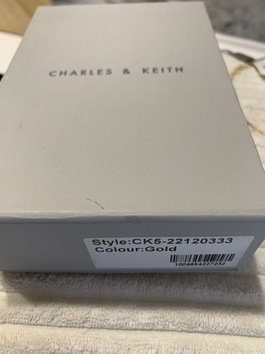Charles&Keith ожерелье-сотуар новое
