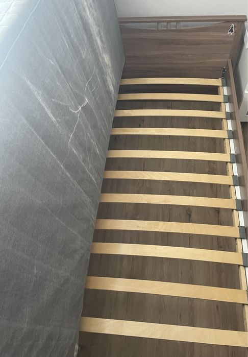 Кровать,шкаф,Матрац