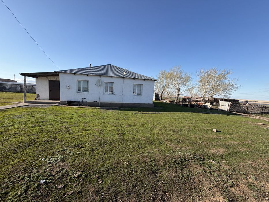 Жер үй сатылады Астанадан 110шақыры