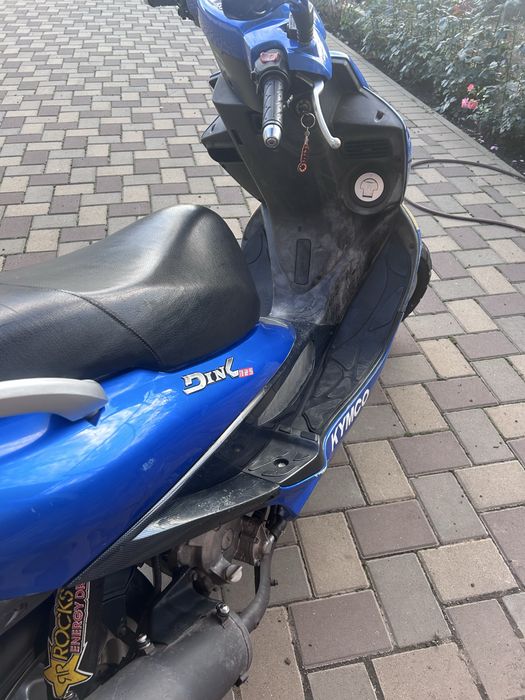 Vand scuter kymco 125cc