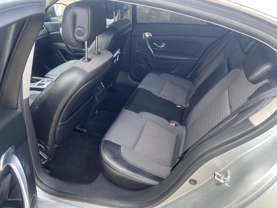 Renault latitude