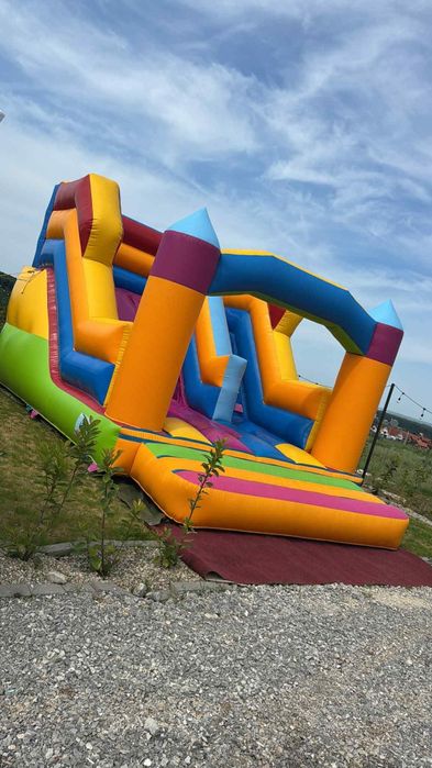 Vând Tobogan gonflabil