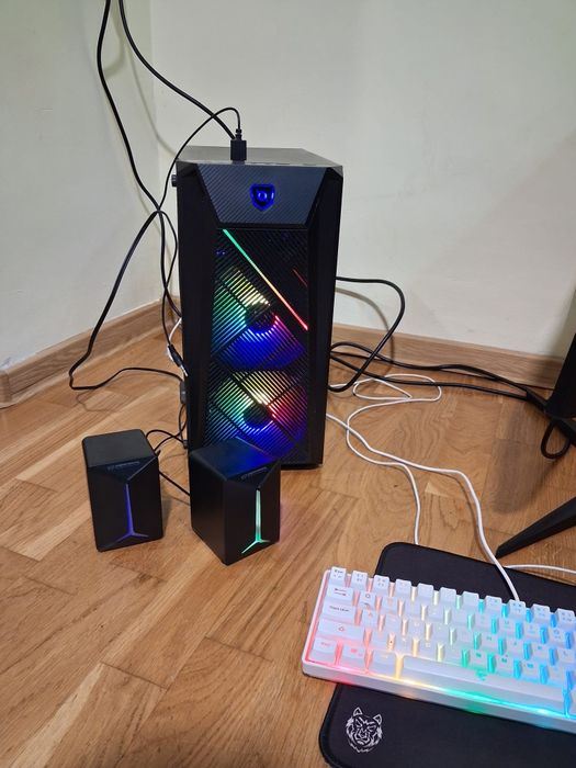 Vând PC Gaming Complet Full