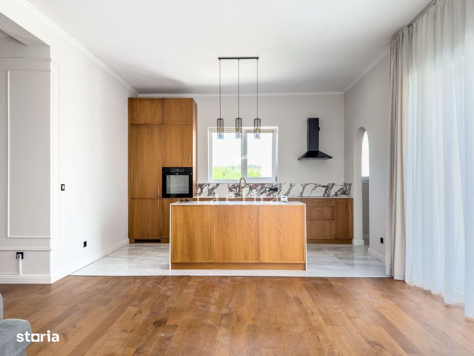 Duplex | 241mp | Str. Radarului | 5 min. Aeroport | 2 parcari