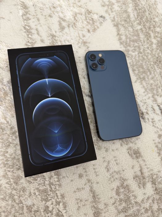 Продаю Iphone 12 Pro 256гб