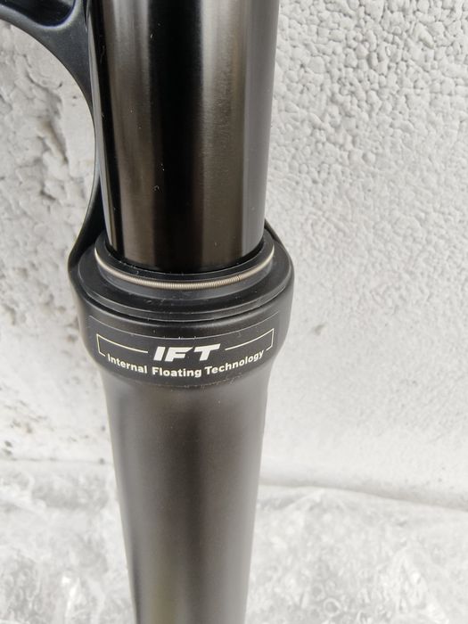 НОВА Ендуро Вилка Формула ThirtyFive -29" Air 140mm 15x100 mm Tapered