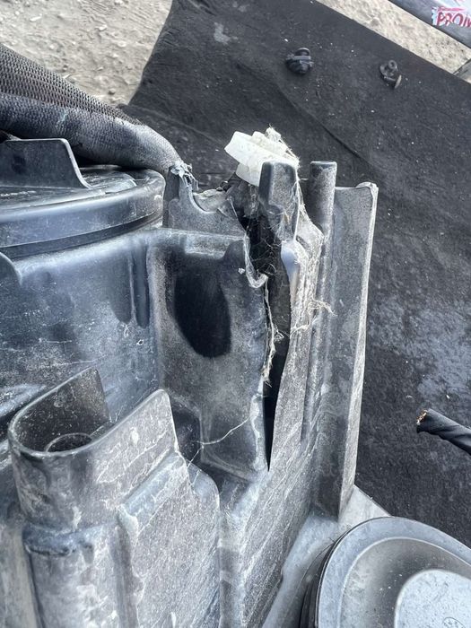 Оригинален Десен Ляв фар Volkswagen Tiguan I 2007-2015 с забележки