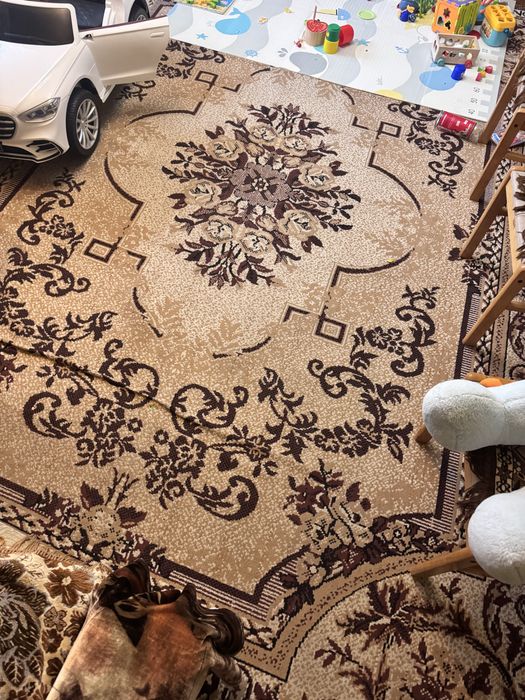 Продам  ковер 3*4.