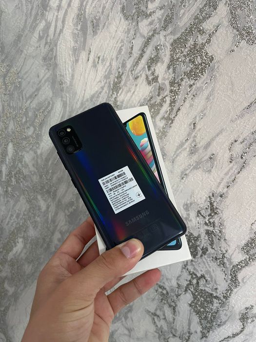 Продам Самсунг А41/ Samsung A41